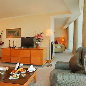***** מלון Wyndham Grand Ozdilek Thermal & טורקיה