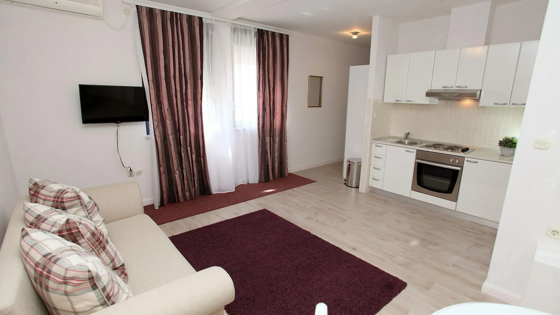 ****  Hotel Bellevue Trogir Croatia